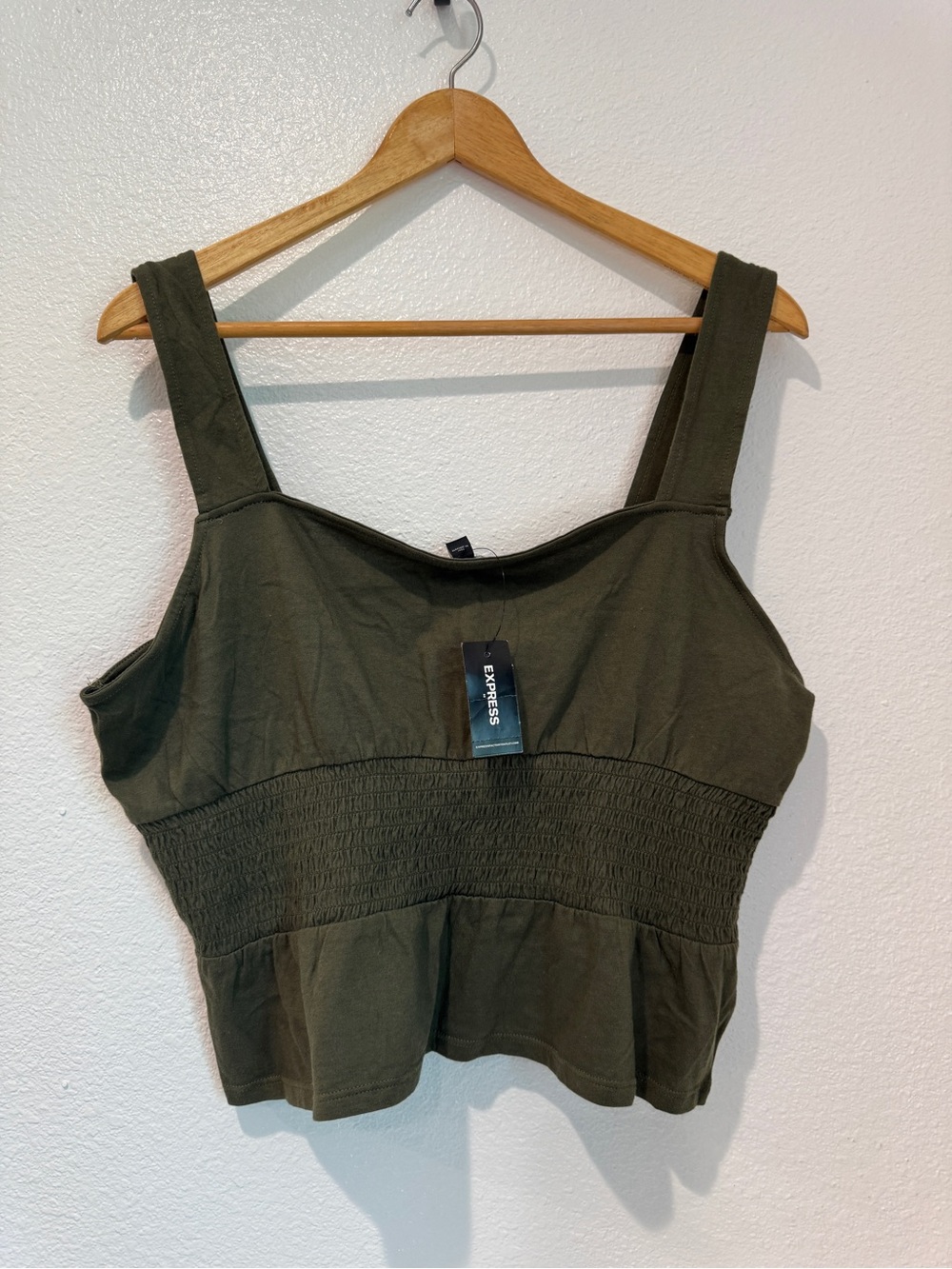 NWT Olive Green Express Smocked Peplum Sleeveless Cotton Tank Top Soft Girl L